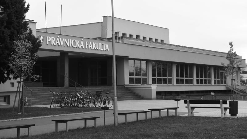 Zemřel známý právník a oblíbený pedagog Petr Růžička. Bylo mu pouhých 41 let