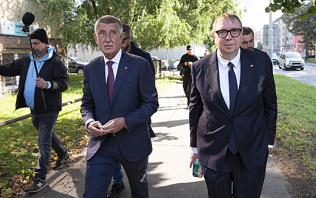 Vláda projedná odklad superdávky. Ministr Juchelka to chce prosadit zrychleně