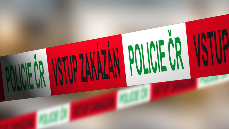 Potyčka skončila vážným pobodáním. V Jaroměři se měl muž vloupat do bytu, narazil na majitele