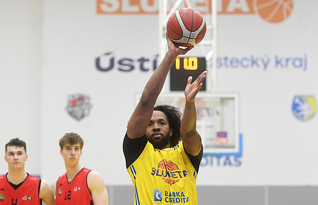 Lawrence bude ještě lepší, věří kouč Slunety. K angažování Autreyho bylo blízko