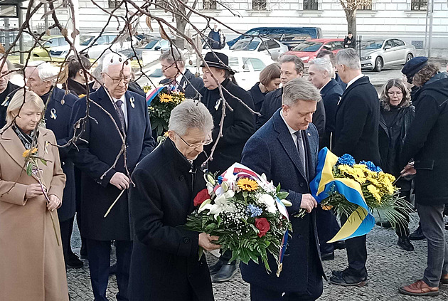 Bojují nejen za sebe, ale za celou Evropu řekl Vystrčil o bránící se Ukrajině