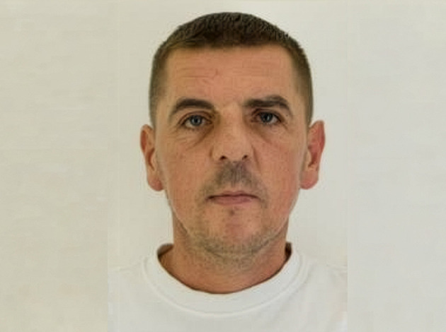 Po muži s infekční tuberkulózou pátrá policie, má zvláštní znamení