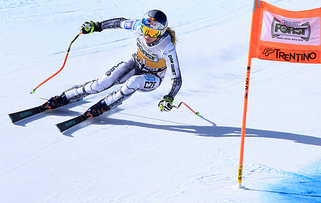 Sjezd ONLINE: Val di Fassa podruhé. Ledecká útočí na elitní desítku, je osmá