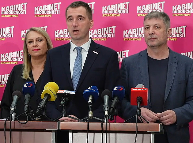 Hnutí STAN kritizuje, že se vláda odmítá bavit s poslanci o cenách pohonných hmot