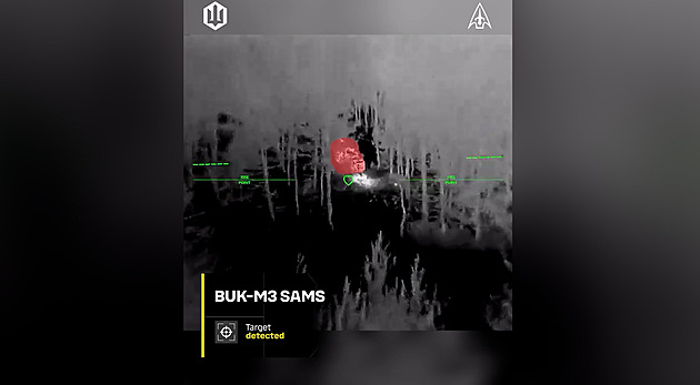 VIDEO: Ukrajina zničila Rusům systém Buk za miliardu, ukrýval se v lese