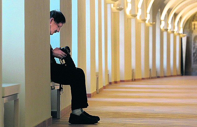 Papež, minové pole i objektiv ve fukaru. Zesnulý fotograf Galgonek měl pestrý život