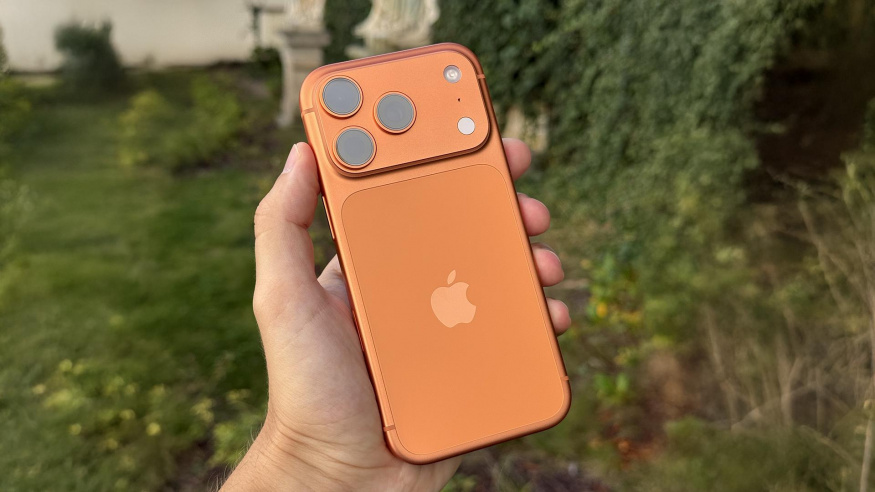 Nový iPhone 18 Pro, nebo levnější 17 Pro? Rozdíl v ceně může rozhodnout
