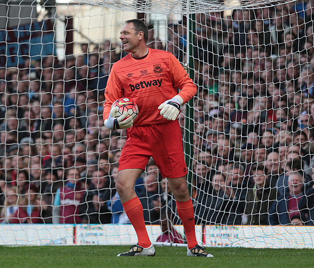 Náš táta West Ham miloval. Klub sdílel dopis od rodiny, Mikloška uctí při zápase