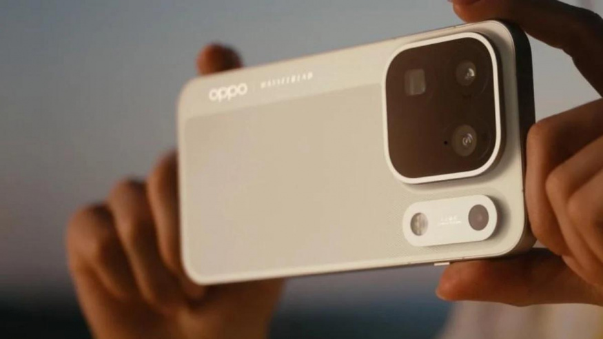 Oppo Find X10 Pro Max: premiéra tří 200Mpx fotoaparátů v jednom smartphonu
