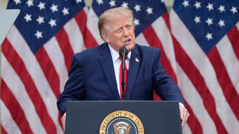 Ostuda, to vám nezapomeneme, plísní Trump Norsko kvůli Nobelovce. Urazil i laureátku
