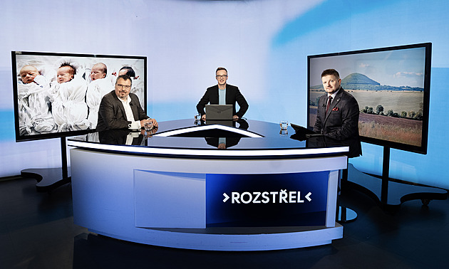 Vymíráme. Zachrání nás penze v 73 letech i vyšší daně pro bezdětné, radí ekonomové