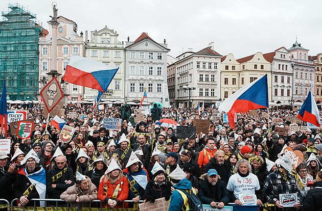Ombudsman vyjádřil obavy ze zrušení poplatků. Bojí se dopadů na dětskou tvorbu